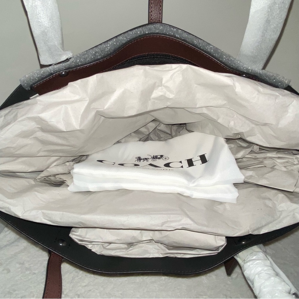Coach Market Tote New leather purse - Picture 4 of 9